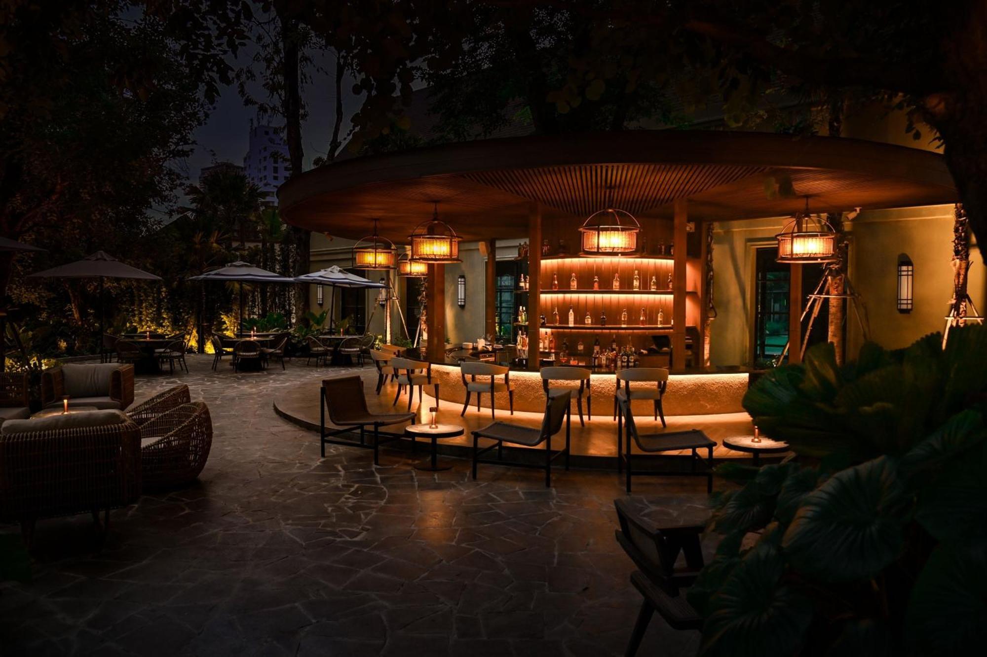 Marriott Executive Apartments, Bangkok Townhall Sukhumvit Exterior photo